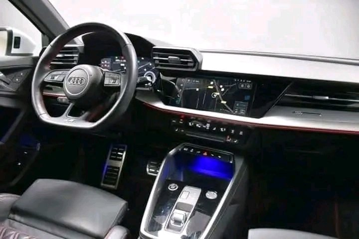 Audi A3 sportback 40 TFSI ES tronic 6 S line COMPETITION FULL OPTION