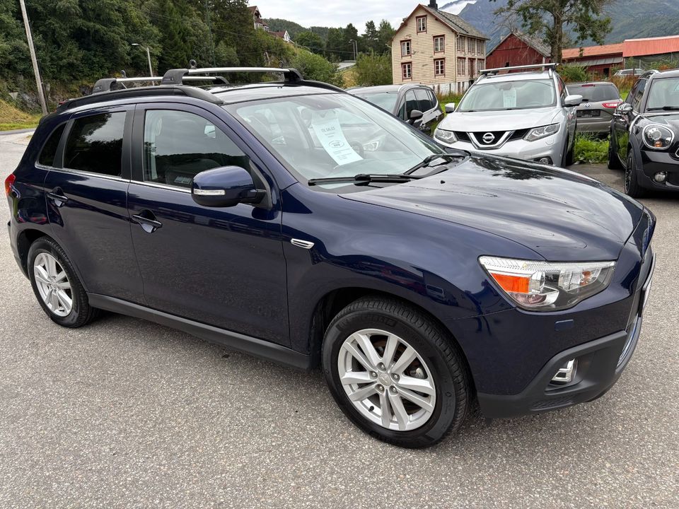 Mitsubishi ASX 1.8-116 D 4WD Cuir, toit vitré Eu ok 07/2026