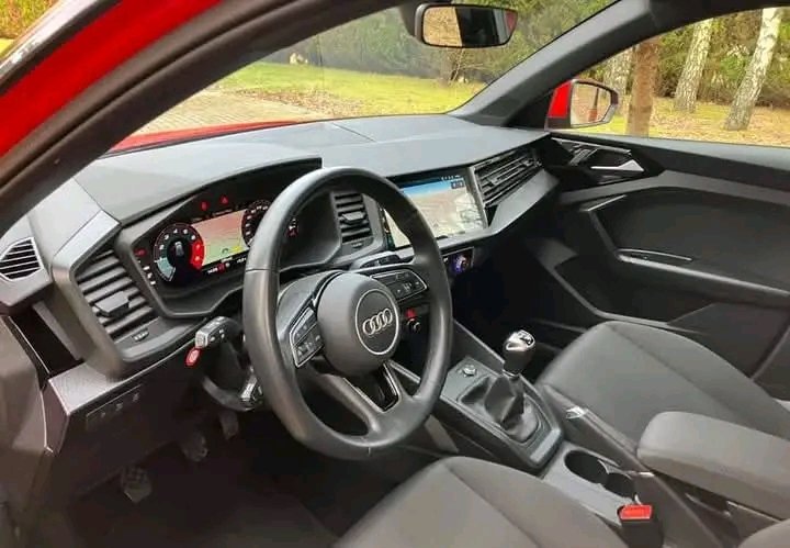 Audi A1 30 1.0 110HP TFSI Sportback S line