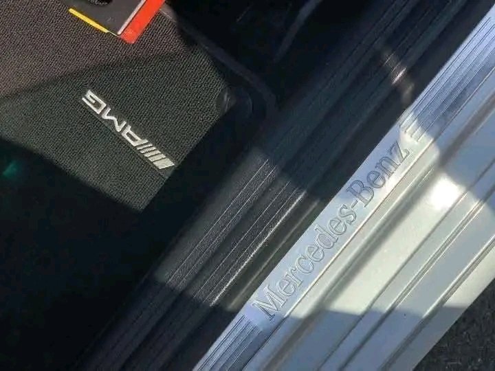Mercedes-Benz CLA200 *AMG PACKAGE