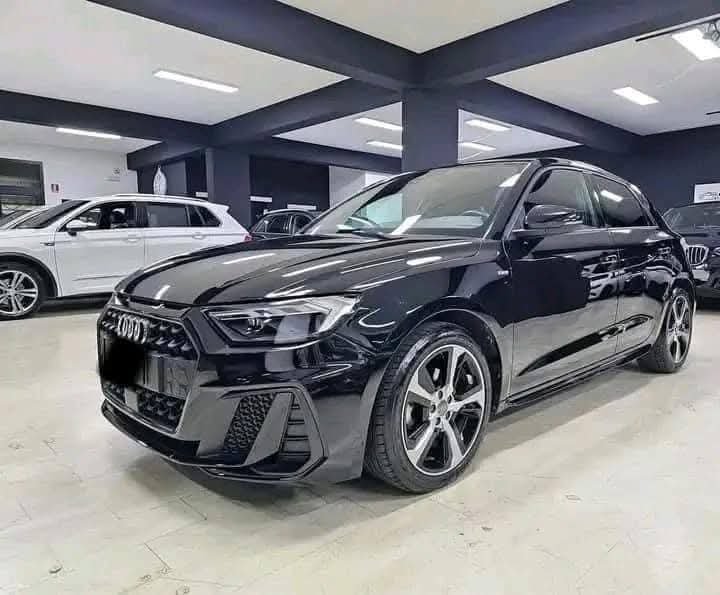 Audi A1 1.5 tfsi S line