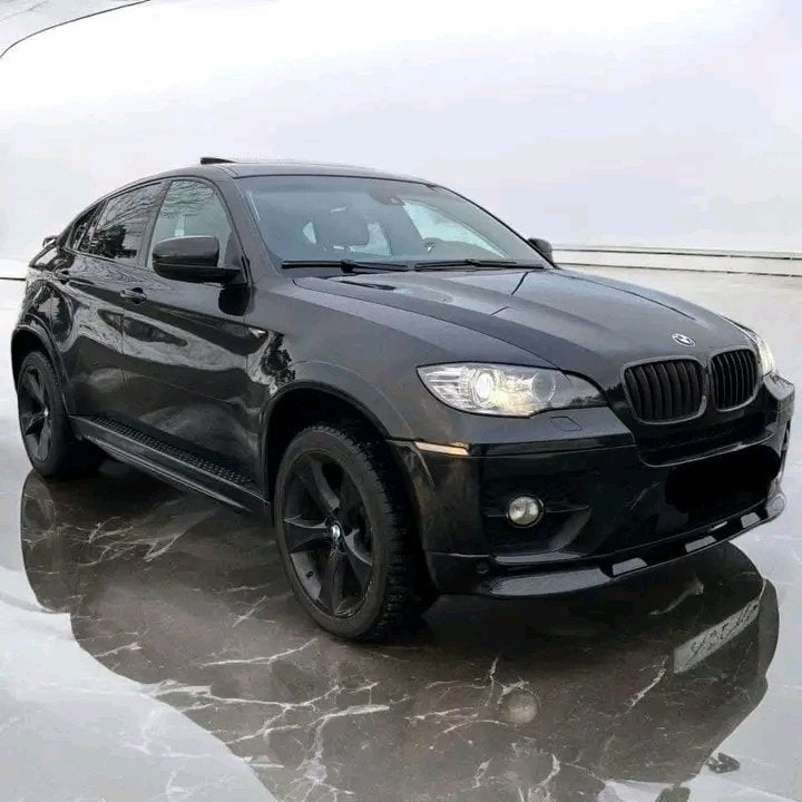 BMW X6 EU Chaîne remplacée, bruit d'échappement Lamborghini